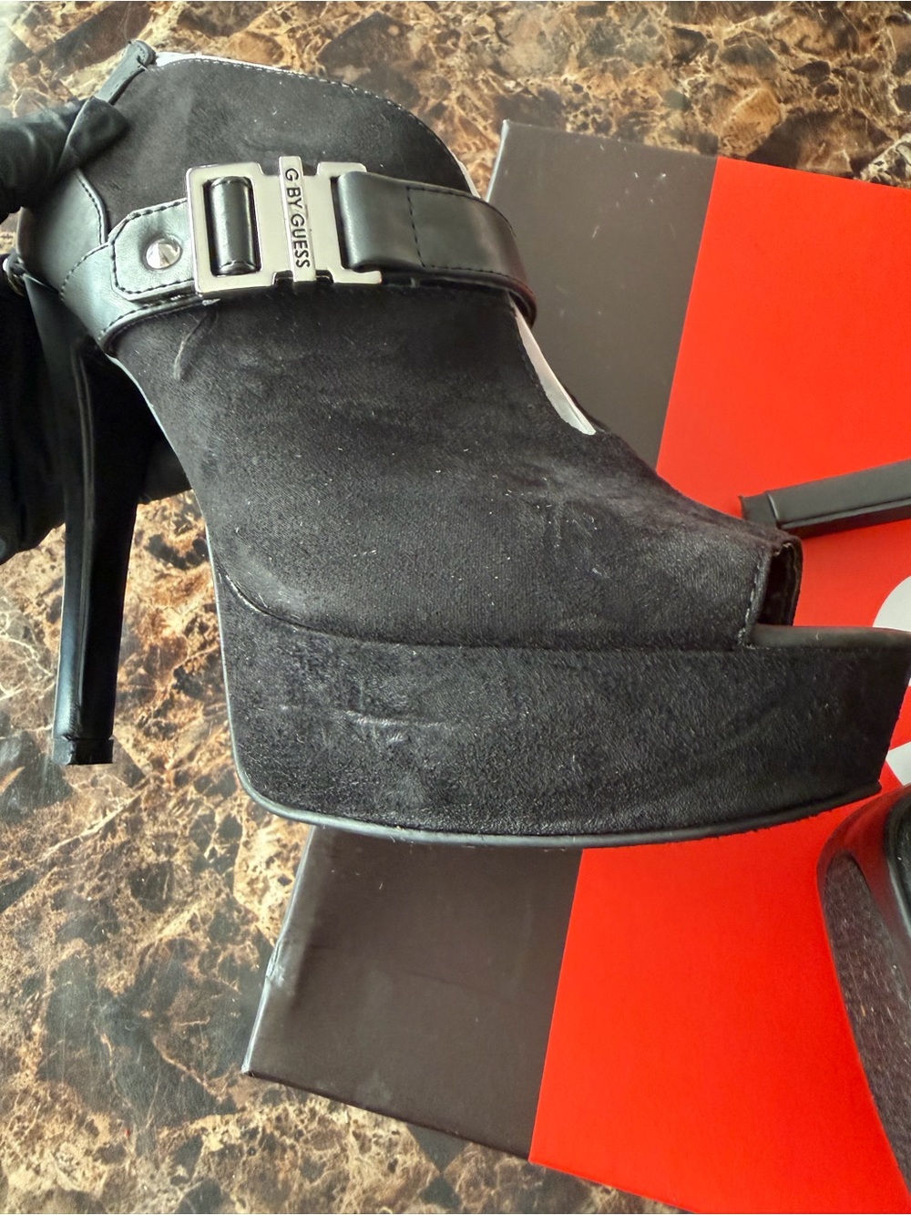 Brand new G by Guess platform heels size 6.5 M - Picture 4 of 5